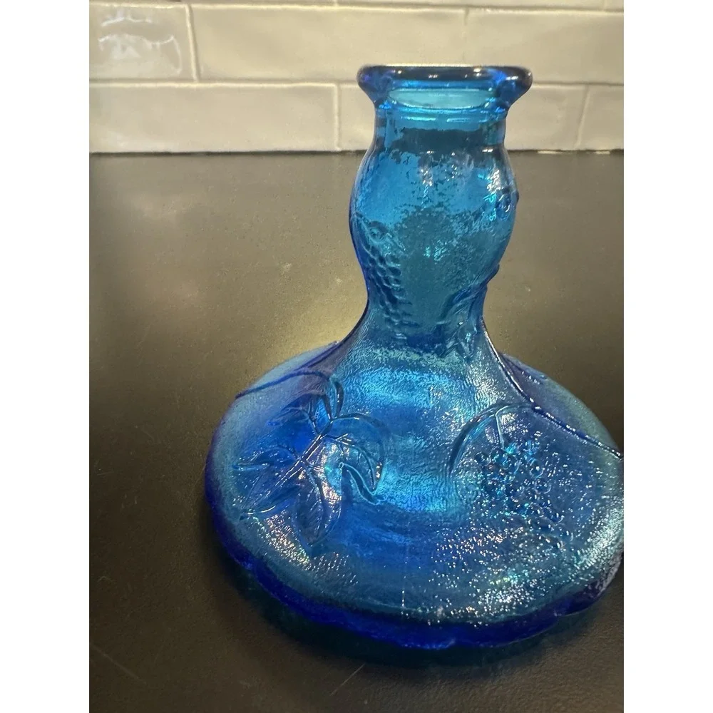 L E Smith Heavy Turquoise Or‎ Sea Blue Color Glass Grapes & Leaves Candle Holder